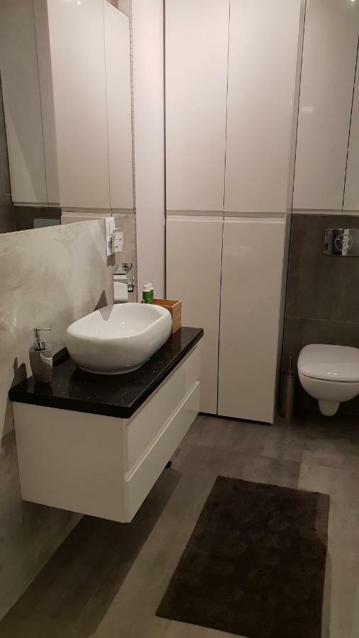 Apartament Nad Odra Z Tarasem Breslavia Esterno foto
